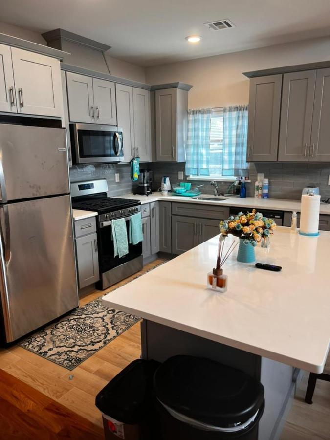 Springview Homes 12Mins From Ewr & 3 Mins From University Hospital 뉴어크 외부 사진