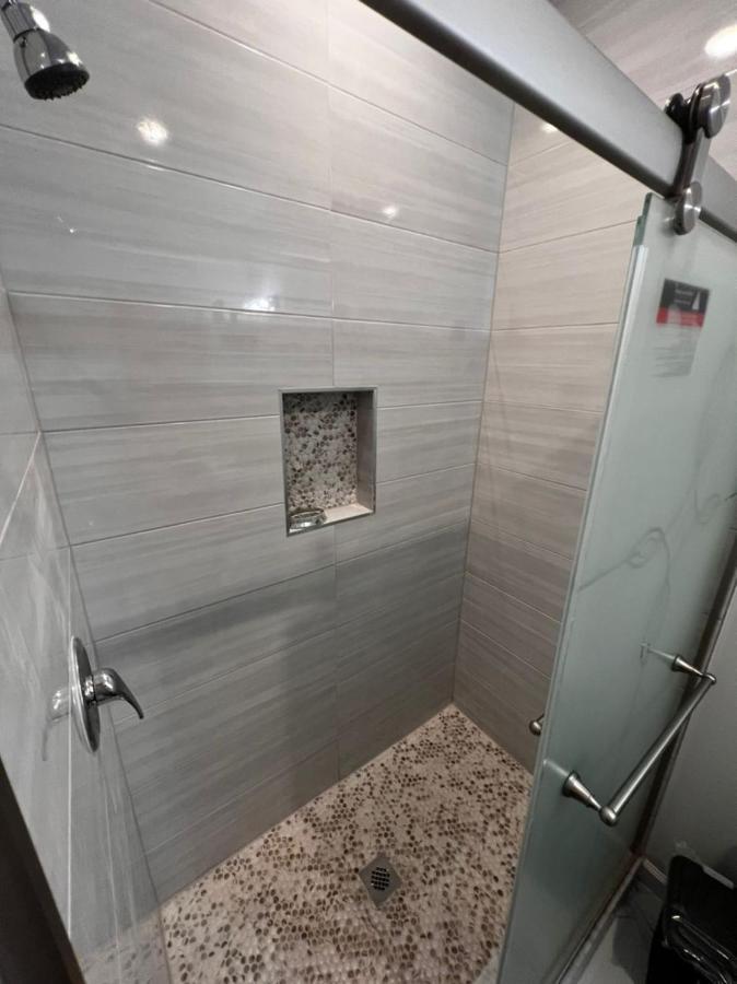 Springview Homes 12Mins From Ewr & 3 Mins From University Hospital 뉴어크 외부 사진